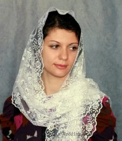 Gift For Christmas Lace Mantilla,ivory Lace Veil,ivory Mantilla,head Covering,catholic Accessories,Lace Head Covering,mantilla Veil -Jewellery Soldes Boutique il fullxfull.1075406065 9t4q