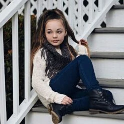 Fringe Crochet Cowl - Fall Infinity Scarf - Winter Scarf - Christmas Gift For Her - Boho Fringe Scarf For Girls And Women - Knit Fringe Cowl -Jewellery Soldes Boutique il fullxfull.1082053126 ii0g