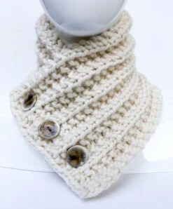 Hand Knit Neck Warmer, Neck Warmer With Buttons, Button Cowl, Chunky Neck Warmer, Cream, Unisex Accessories, Christmas Gifts, Gifts Under 40