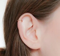 Christmas Sale - Helix Earring 16g - Helix Hoop Earring 16 Gauge Gold - 16g Gold Helix Earring -Jewellery Soldes Boutique il fullxfull.1121469683 qwbl