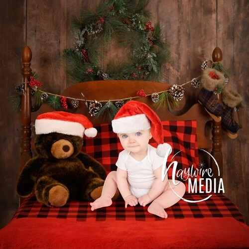 Newborn, Baby, Toddler, Child, Wooden Christmas Bed Background With Wreath - Photography Digital Backdrop Prop For Photographers - JPG 4 Newborn, Baby, Toddler, Child, Wooden Christmas Bed Background With Wreath - Photography Digital Backdrop Prop For Photographers - JPG - Image 2