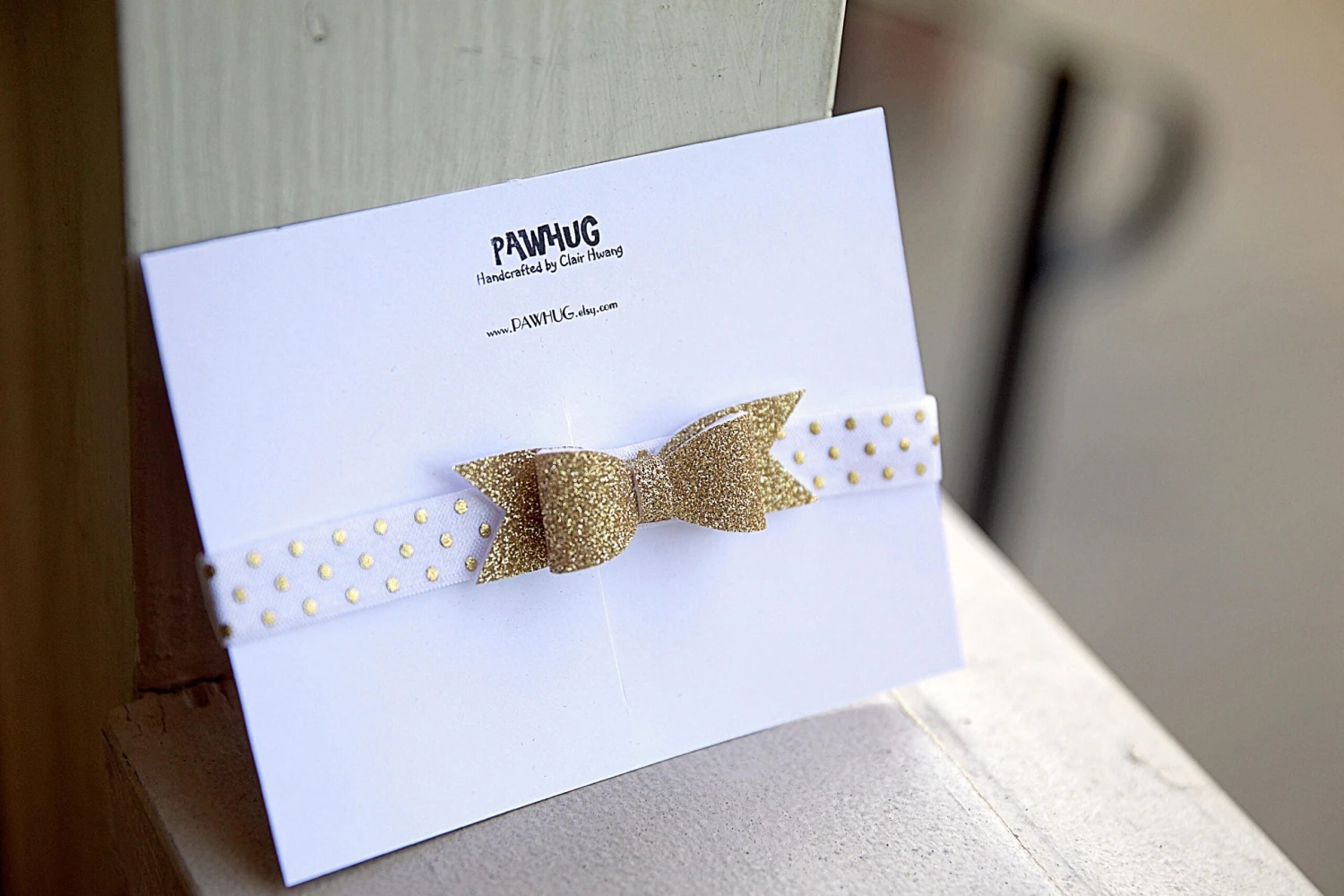 Gold Bow Headband | Baby Headband. Glitter Bow Headband. Gold Headband. Infant Hair Bow. Newborn Headband, Gold Bow, Christmas Headband 5 Gold Bow Headband | Baby Headband. Glitter Bow Headband. Gold Headband. Infant Hair Bow. Newborn Headband, Gold Bow, Christmas Headband - Image 3
