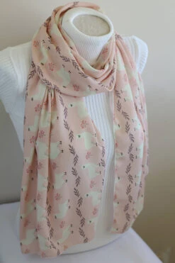 Llama Scarf, Llama Gifts - Christmas Gifts For Her Winter Fashion Cyber Monday Llama Birthday Gift Animal Scarf Llama Women Gift -Jewellery Soldes Boutique il fullxfull.1327265103 gugb