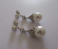 Kate Middleton Princess Of Wales Duchess Of Cambridge Inspired Replikate Lady Diana Round Pearl Drop Crystal Earrings Christmas Gift Idea -Jewellery Soldes Boutique il fullxfull.1338013997 lyhp