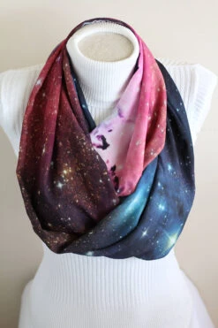 Galaxy Scarf, Outer Space Infinity Scarf - Space Gifts Galaxy Nebula Winter Fashion Christmas Gift Best Friend Gifts Women Gift Ideas -Jewellery Soldes Boutique il fullxfull.1428872783 exy5