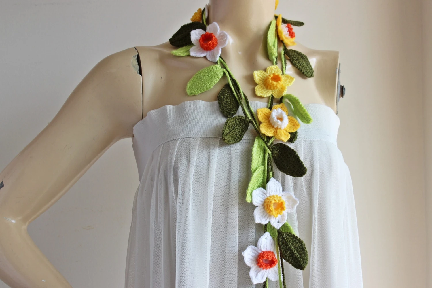 Daffodil Necklace- Crochet Lariat Scarf- Flower Lariat Scarf-Yellow,White ,Orange Daffodil/Jonquil/Narcissus Scarf-christmas Gift 4 Daffodil Necklace- Crochet Lariat Scarf- Flower Lariat Scarf-Yellow,White ,Orange Daffodil/Jonquil/Narcissus Scarf-christmas Gift - Image 2