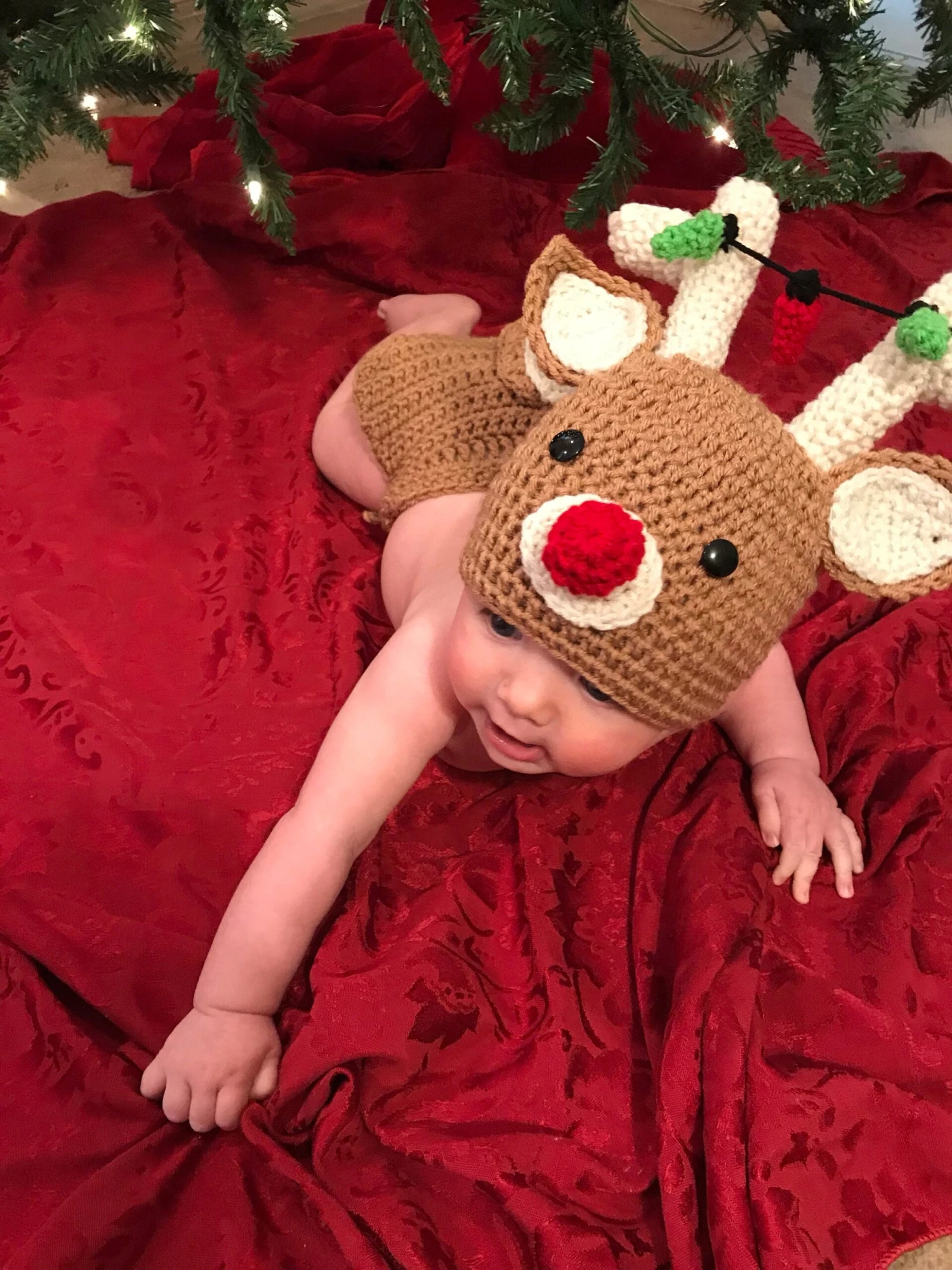 Reindeer Outfit, Christmas Costume, Rudolf, Newborn And 0-3 Month, Reindeer Hat And Diaper Cover 4 Reindeer Outfit, Christmas Costume, Rudolf, Newborn And 0-3 Month, Reindeer Hat And Diaper Cover - Image 2