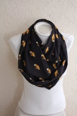 Fox Scarf, Fox Gifts - Animal Gift Ideas Animal Lover Fall Fashion Accessories Holiday Gift For Women Gift Christmas Gifts -Jewellery Soldes Boutique il fullxfull.1697135790 6ev7