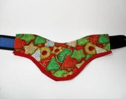 Christmas Cookies On Red Unisex Novelty Cotton Thyroid Shield Cover/Slip/Neck Collar -Jewellery Soldes Boutique il fullxfull.1733239777 j0tn
