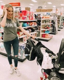 Mom AF Shirt, Mom Shirt, Mom Gift, Mom Birthday Gift, Mom Christmas Gift, Mom Life Shirt, Mama Bear Shirt, Pregnancy Gender Reveal -Jewellery Soldes Boutique il fullxfull.1865170855 nzfn