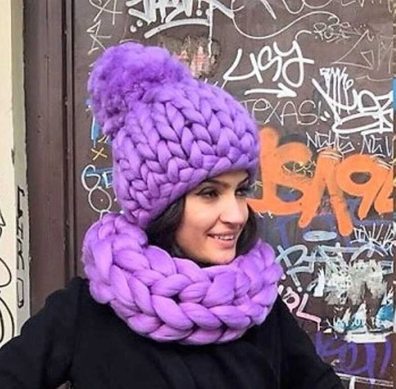Super Chunky Infinite Scarf. Chunky Knit Hat. Oversize Snood Scarf Hat Set. Chunky Merino Cowl. Big Yarn Hat. Christmas Gift. Gift For Her. 7 Super Chunky Infinite Scarf. Chunky Knit Hat. Oversize Snood Scarf Hat Set. Chunky Merino Cowl. Big Yarn Hat. Christmas Gift. Gift For Her. - Image 5