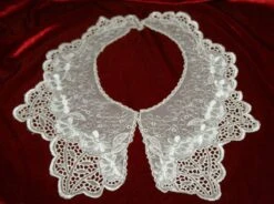 White Lace Collar/ Made In Italy/ Timeless Gift/ Gift For Her/Vintage 80s/ Christmas Gift 11 White Lace Collar/ Made In Italy/ Timeless Gift/ Gift For Her/Vintage 80s/ Christmas Gift -Jewellery Soldes Boutique il fullxfull.2099418108 nx8r