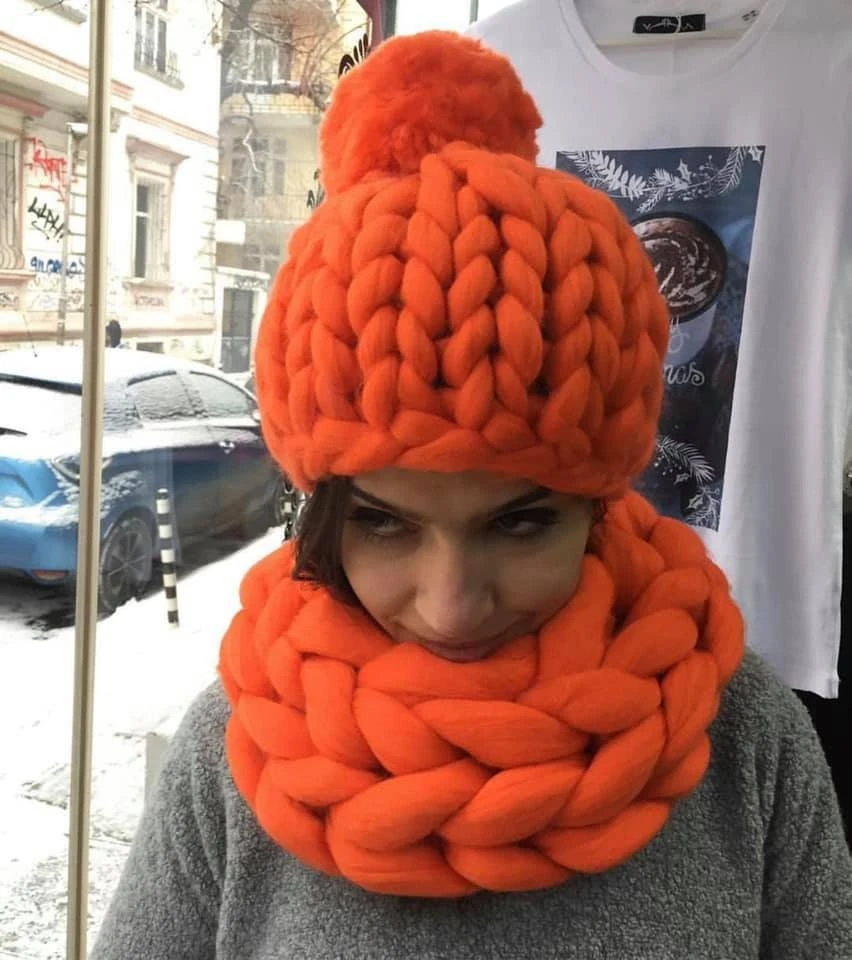 Super Chunky Infinite Scarf. Chunky Knit Hat. Oversize Snood Scarf Hat Set. Chunky Merino Cowl. Big Yarn Hat. Christmas Gift. Gift For Her. 8 Super Chunky Infinite Scarf. Chunky Knit Hat. Oversize Snood Scarf Hat Set. Chunky Merino Cowl. Big Yarn Hat. Christmas Gift. Gift For Her. - Image 6