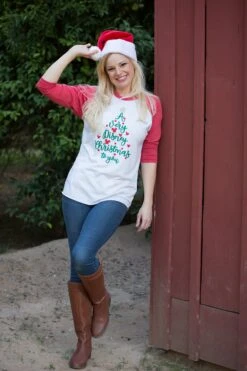 A Very Disney Christmas Raglan/Disney Christmas Raglan Shirt/Disney Shirt/Glitter Disney Christmas Shirt/Disney Kid Adult Christmas Tee -Jewellery Soldes Boutique il fullxfull.2123917197 j1z2