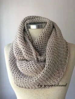 Christmas Sale, Knit Scarf, Infinity Scarf, Scarf, Oatmeal, Unisex, Circle Scarf, Cowl Scarf, Chunky Scarf, Gift For Her, Gift For Him