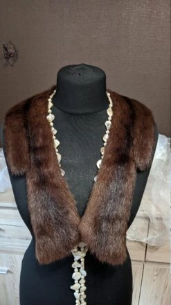 Vintage Brown Real Fur Collar Warm Gift For Her Christmas 7 Vintage Brown Real Fur Collar Warm Gift For Her Christmas -Jewellery Soldes Boutique il fullxfull.2272677981 df7e