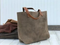 Christmas Sale Women’s Leather Tote Bag, Leather MacBook Tote Bag, Distressed Leather Personalized Shoulder Bag, Tote Bag For Her 21 Christmas Sale Women’s Leather Tote Bag, Leather MacBook Tote Bag, Distressed Leather Personalized Shoulder Bag, Tote Bag For Her -Jewellery Soldes Boutique il fullxfull.2654189904 mvnw