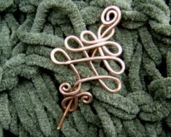 Little Celtic Tree Copper Shawl Pin, Scarf Pin, Brooch For Sweater, Christmas Tree Pin, Gift For Knitters -Jewellery Soldes Boutique il fullxfull.266448823
