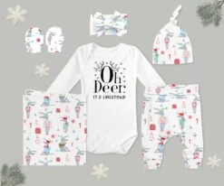 Baby Boy // Gender Neutral Coming Home Outfit // Winter // Christmas Bodysuit, Reindeer Pants, Knot Hat, Swaddle, Headband, Mitts