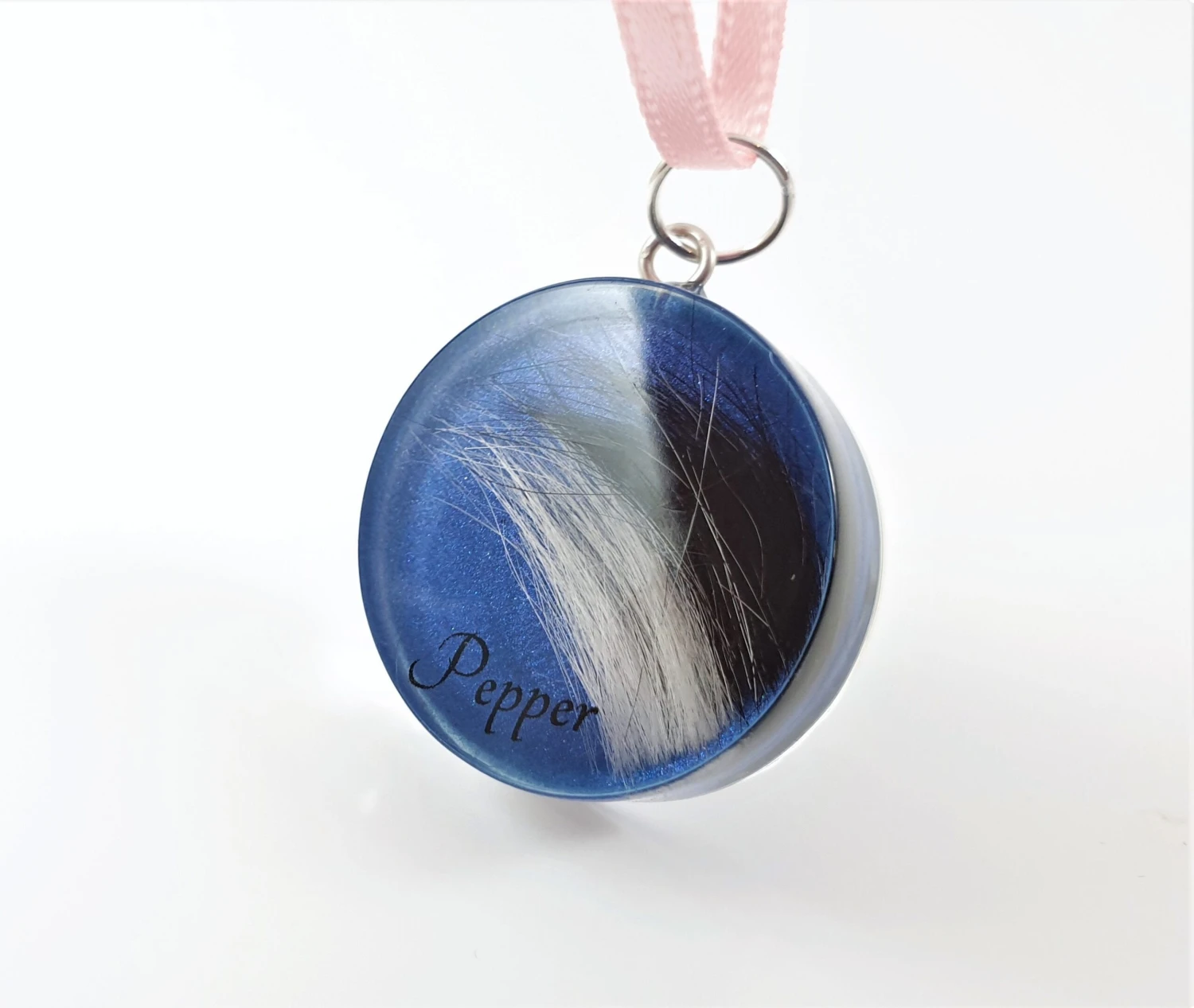 Lock Of Hair And Photo Necklace, Pet Fur Memorial Jewellery, Personalised Round Photo Locket, Pet Loss, Fur Keepsake Pendant Christmas Gift 6 Lock Of Hair And Photo Necklace, Pet Fur Memorial Jewellery, Personalised Round Photo Locket, Pet Loss, Fur Keepsake Pendant Christmas Gift - Image 4