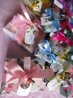 Kate Middleton Princess Of Wales Duchess Of Cambridge Inspired Replikate Lady Diana Round Pearl Drop Crystal Earrings Christmas Gift Idea -Jewellery Soldes Boutique il fullxfull.2731232213 knhd