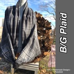 Adult Fleece Shawl, Snuggle Shawl, Fleece Wrap, Christmas Gift -Jewellery Soldes Boutique il fullxfull.2775262544 l0j6