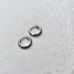 Mens Earrings - 12mm 18K Gold Hoop Earrings - Small Huggie Styled Earrings For Men - Hoop Earrings Men - Mens Jewelry Christmas Gifts UK -Jewellery Soldes Boutique il fullxfull.2789358412 97a7