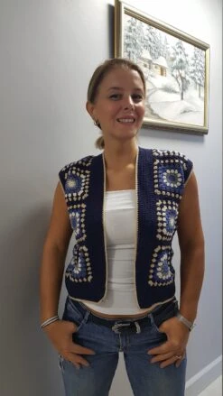 Granny Square Waistcoat, Crochet Waistcoat, Vintage Womens Crochet Motif, Crochet Vest, Blue Tone Waistcoat, Boho Waistcoat, Christmas Gift -Jewellery Soldes Boutique il fullxfull.3421631113 loy0