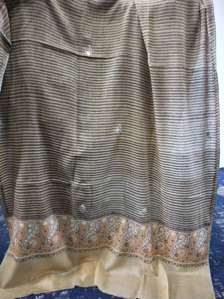 Premium Khatiras Multicolor Sozni Embroidered Wedding Cashmere Large Wrap, Wedding Scarf, Christmas Gift, Valentine Shawl, Winter Wrap 4 Premium Khatiras Multicolor Sozni Embroidered Wedding Cashmere Large Wrap, Wedding Scarf, Christmas Gift, Valentine Shawl, Winter Wrap - Image 2