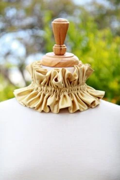 Gold Satin Statement Collar - Ballet Or Dance Collars - Victorian Fashion Choker, Ruff, Or Neck Frill - Victorian Christmas -Jewellery Soldes Boutique il fullxfull.3439388380 7d6t