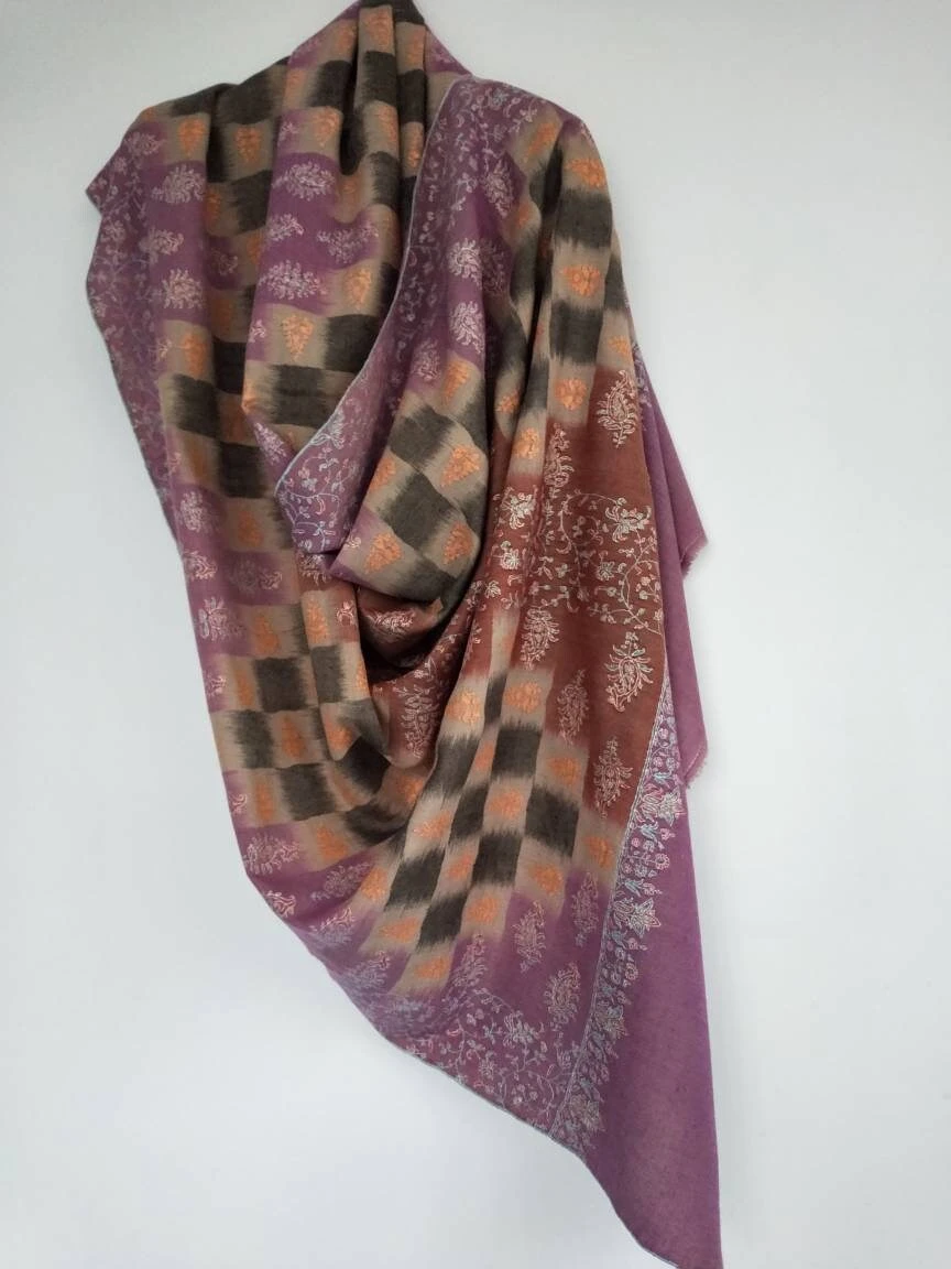 Royal Multicolor Premium Cashmere Sozni Embroidered Shawl, Wedding Wrap, Anniversary Gift. 105 X 205 Cm Large Wrap, Christmas Gift, Diwali 10 Royal Multicolor Premium Cashmere Sozni Embroidered Shawl, Wedding Wrap, Anniversary Gift. 105 X 205 Cm Large Wrap, Christmas Gift, Diwali - Image 8