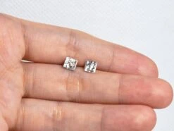 Hammered Square/ Round Disc Studs - Handmade Simple Earrings - Silver Studs - Great Gift/ Valentine's/ Christmas/ New Year/ Birthday/ BFF -Jewellery Soldes Boutique il fullxfull.3475727757 k87a