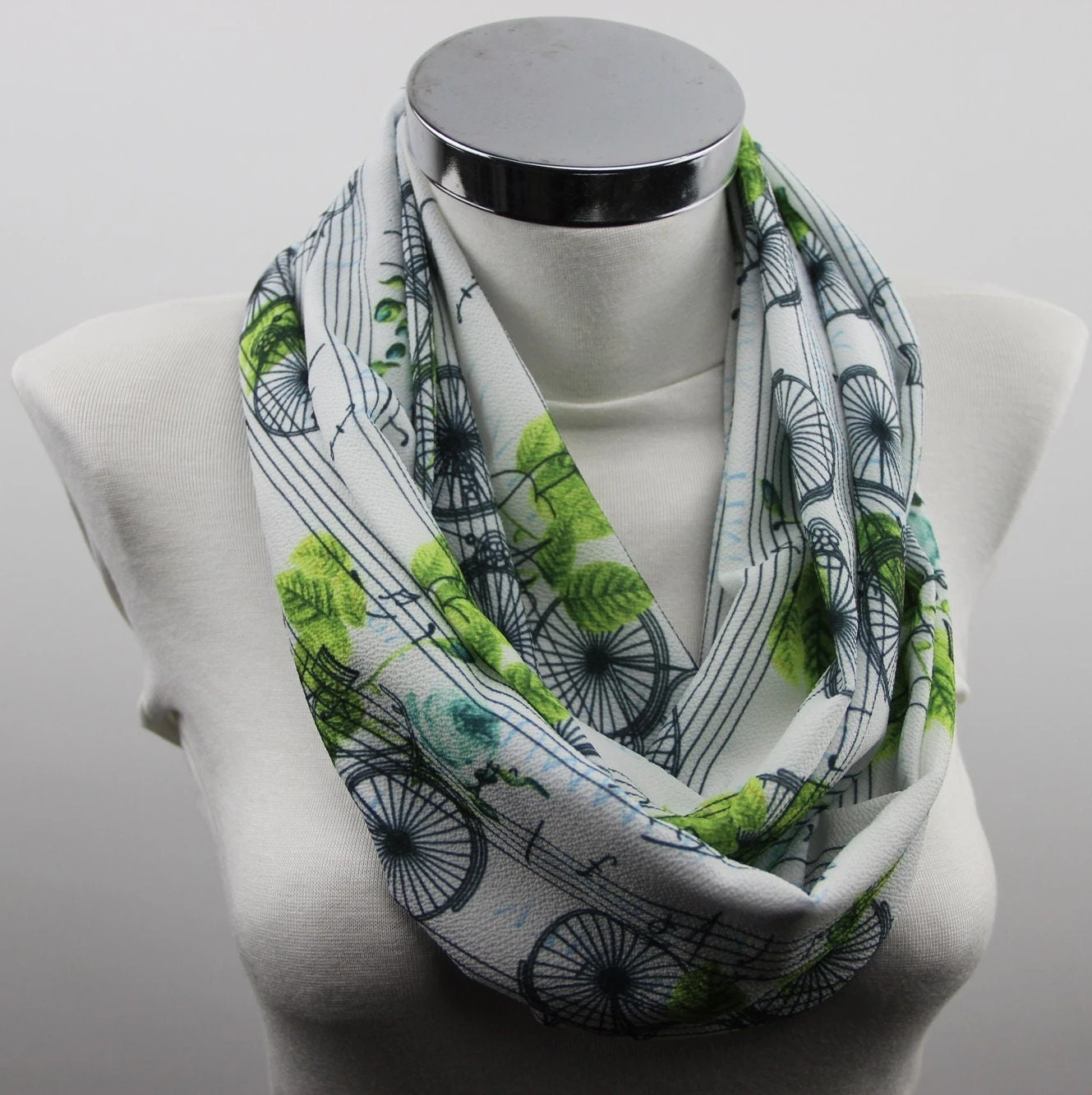 Retro Bicycle Infinity Scarf, Digital Printed Scarf, Christmas Gift, Perfect For Gift, Bicycle Design Scarf, Loop Scarf, Circle Scarf, Gifts 3 Retro Bicycle Infinity Scarf, Digital Printed Scarf, Christmas Gift, Perfect For Gift, Bicycle Design Scarf, Loop Scarf, Circle Scarf, Gifts