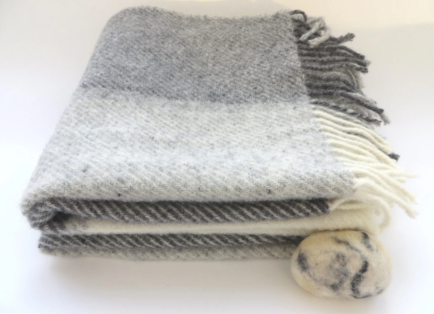 Plaid Blanket Scarf, 100% Wool Scarf, Wool Bed Runner, Oversized Blanket ScarfThick Wool Scarf, Winter Wedding Favors, Christmas Gift 9 Plaid Blanket Scarf, 100% Wool Scarf, Wool Bed Runner, Oversized Blanket ScarfThick Wool Scarf, Winter Wedding Favors, Christmas Gift - Image 7