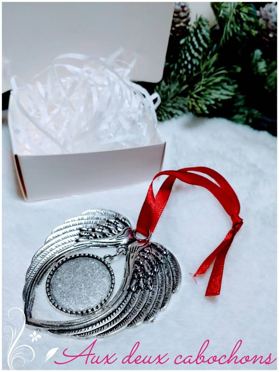 Christmas Tree Decoration Medallion Keepsake Memorial Tribute Mourning With Ribbon Cabochon Of Your Choice Also For Jewelry Wedding Bridal Bouquet 4 Christmas Tree Decoration Medallion Keepsake Memorial Tribute Mourning With Ribbon Cabochon Of Your Choice Also For Jewelry Wedding Bridal Bouquet - Image 2