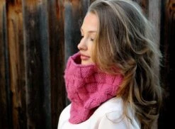 Knit Infinity Scarf. Pink Knit Scarf. Knit Accessories. Winter Infinity Scarf. Pink Infinity Scarf. Christmas Gift For Her. Scarf For Fall