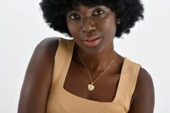 White Stone Angel Wings Necklace , Guardian Angel Wing , Hidden Name Necklace , Christmas Gift -Jewellery Soldes Boutique il fullxfull.4090055563 2yet