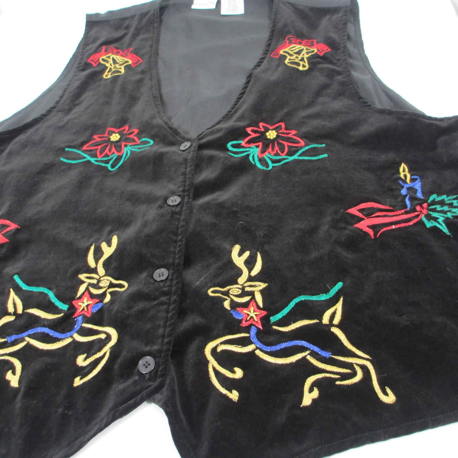 Bobbie Brooks Ugly Velvet Christmas Vest 7 Bobbie Brooks Ugly Velvet Christmas Vest - Image 5