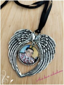 Christmas Tree Decoration Medallion Keepsake Memorial Tribute Mourning With Ribbon Cabochon Of Your Choice Also For Jewelry Wedding Bridal Bouquet