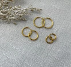 18K GOLD Huggie Hoop Earrings • Unisex Daily Wear Earrings • Minimalist Endless Hoop Earrings • WATERPROOF Jewelry • Perfect Christmas Gifts -Jewellery Soldes Boutique il fullxfull.4375896879 hofw