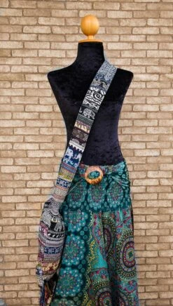 Woven Hippie Bag Patchwork Squares , Handmade Woven Hobo Bag,Unique Vegan Shoulder Bag,Unisex Sling Bag ,Christmas Gift For A Hippie -Jewellery Soldes Boutique il fullxfull.4402829075 o670