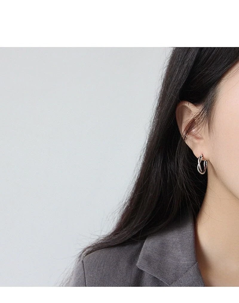 Twisted Hoop Earrings, 18K Gold Plated Medium Hoops Twist, Sterling Silver Twisted Hoops, Minimalist Hoops, Christmas Gift 8 Twisted Hoop Earrings, 18K Gold Plated Medium Hoops Twist, Sterling Silver Twisted Hoops, Minimalist Hoops, Christmas Gift - Image 6