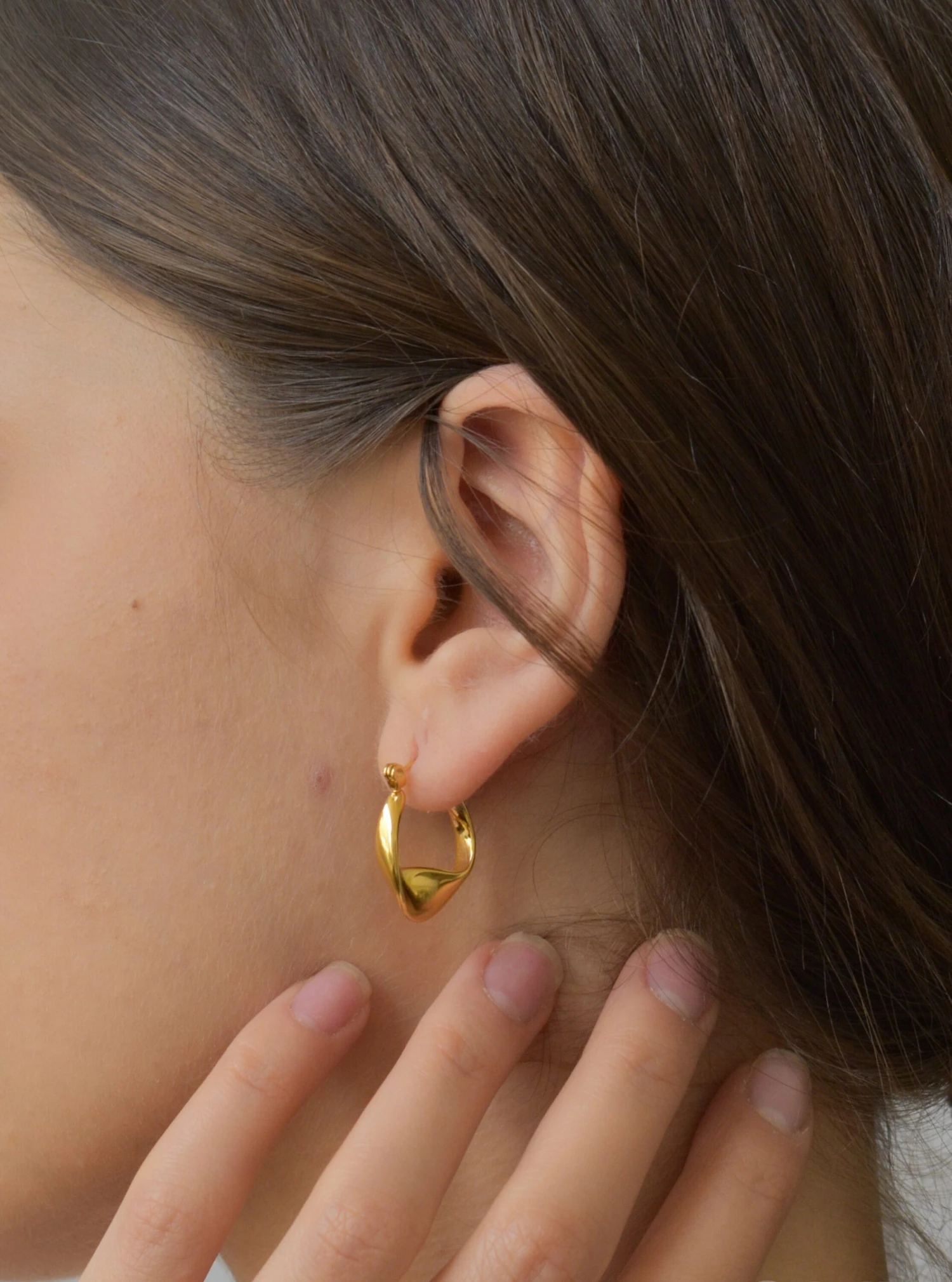 18K Gold Filled Smooth Twisted Hoop Dangle Earrings ・ Non Tarnish Jewelry Waterproof Earrings Christmas Jewelry For Woman Best Gift For Her 6 18K Gold Filled Smooth Twisted Hoop Dangle Earrings ・ Non Tarnish Jewelry Waterproof Earrings Christmas Jewelry For Woman Best Gift For Her - Image 4