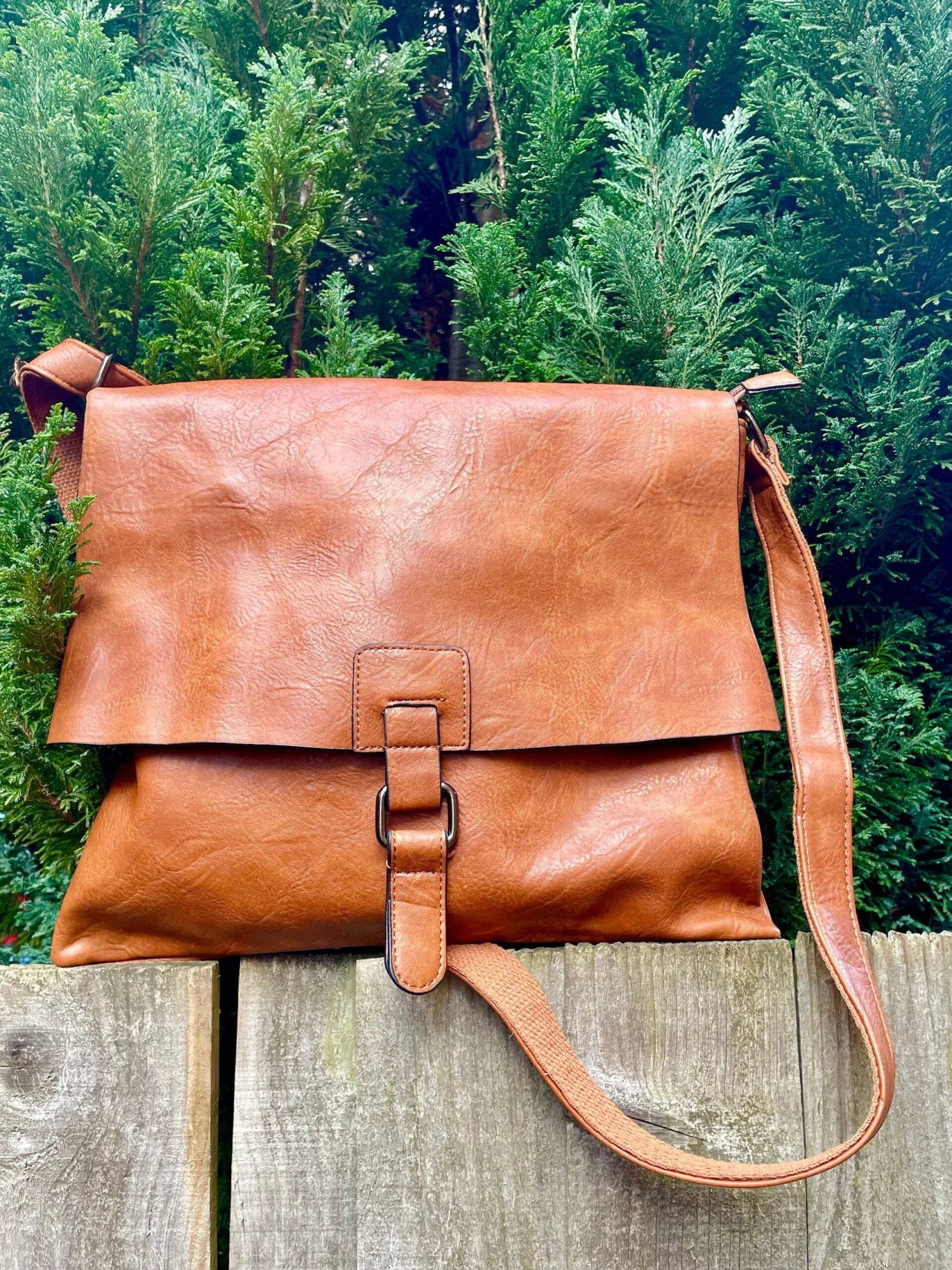 Vegan Leather Satchel Bag/ Medium-large Satchel/shoulder Bags /crossbody Bags For Women/Soft Vegan Leather Handbags For Women/Christmas Gift 3 Vegan Leather Satchel Bag/ Medium-large Satchel/shoulder Bags /crossbody Bags For Women/Soft Vegan Leather Handbags For Women/Christmas Gift