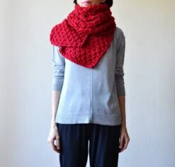 Red Alpaca Scarf Chunky Knit Winter Scarf Christmas Cozy Gift Red Knitted Scarf Alpaca Neck Scarf Thick Scarf -Jewellery Soldes Boutique il fullxfull.4624192177 effi