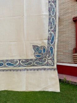 White Pashmina Shawl, Paper Mache Embroidery Shawl, Handmade Luxuries, Needle Work Shawl, Elegant Designer Scarfs, Gift For Christmas, India -Jewellery Soldes Boutique il fullxfull.5245536922 qrfr