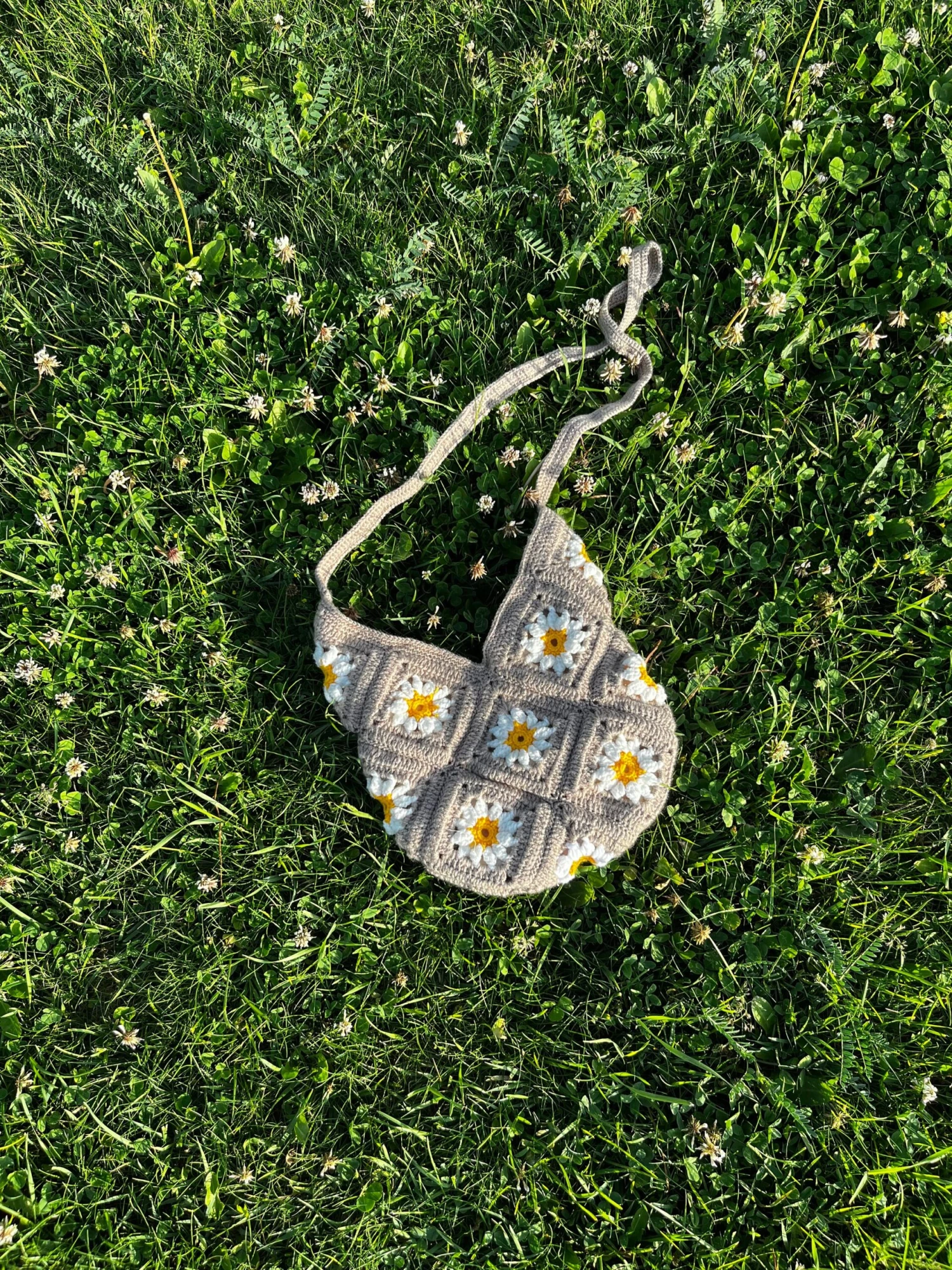 Aesthetic Daisy Crochet Bag, Flower Shoulder Bag, Christmas Gift 4 Aesthetic Daisy Crochet Bag, Flower Shoulder Bag, Christmas Gift - Image 2