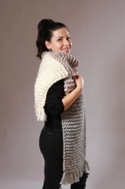 Chunky Oversized Scarf, Fringe Scarf, Christmas Gift For Women, Soft Chunky Scarf, Long Hand Knit Scarf, Winter Scarf, Soft And Cosy Scarf -Jewellery Soldes Boutique il fullxfull.5378739908 6sbv