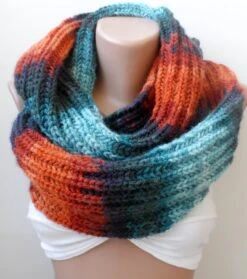 Chunky Knitting Infinity Loop Scarf,handmade Scarf, Knit Infinity Scarf Wool Scarf/ Colourfull Scarf- Circle Scarf, Christmas Scarf -Jewellery Soldes Boutique il fullxfull.540540579 e6ia