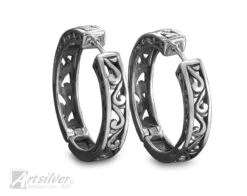 Huggies Earrings. Hoop Earrings. Sterling Silver Earrings. Christmas Gift For Mom. All Occasion Accesories.